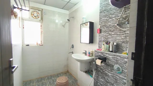 Nirala Estate — photo 5